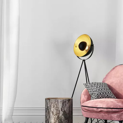 Lampadaire Blink noir - vue d'ensemble dans un salon